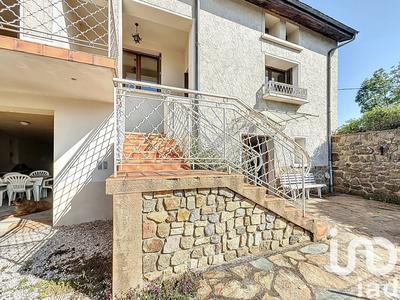 Maison - 167 m² - 6 pièces