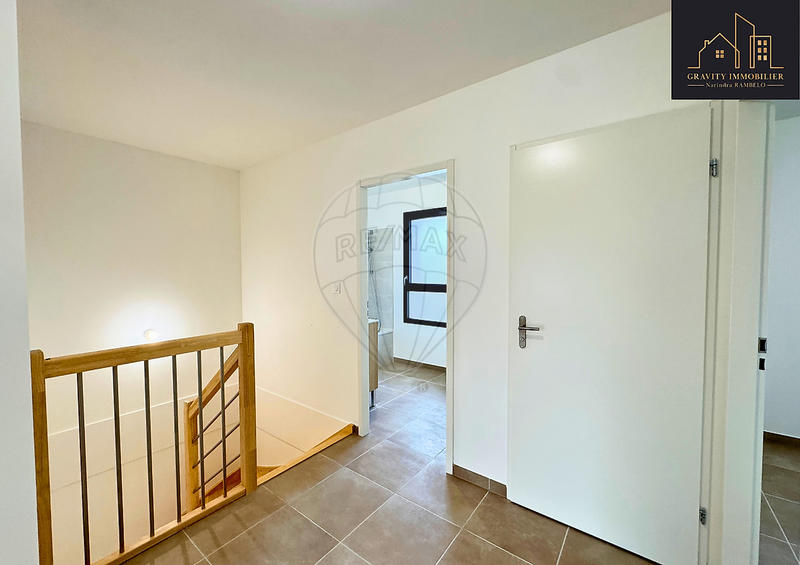 Maison - 103 m² - 5 pièces