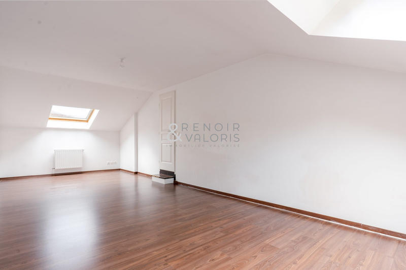 Maison - 147 m² - 6 pièces