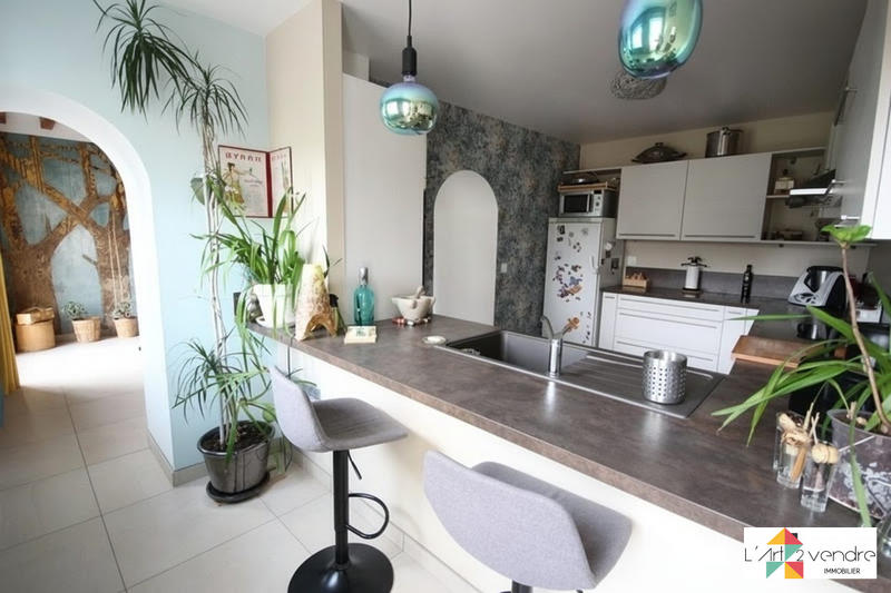 Maison - 156 m² - 8 pièces