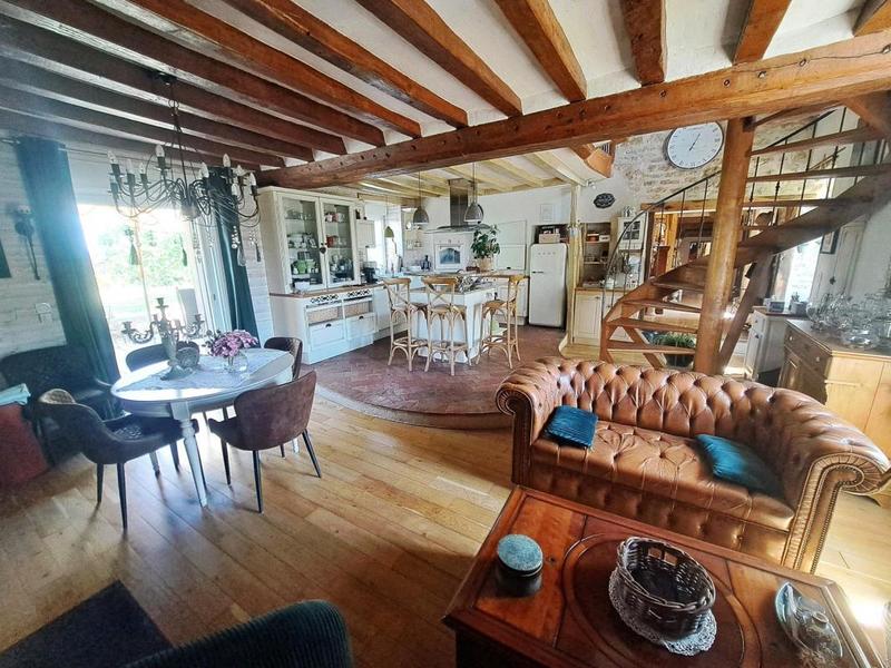Maison de campagne - 230 m² - 8 pièces