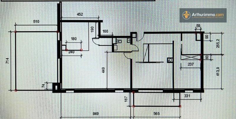 Appartement - 110 m² - 3 pièces