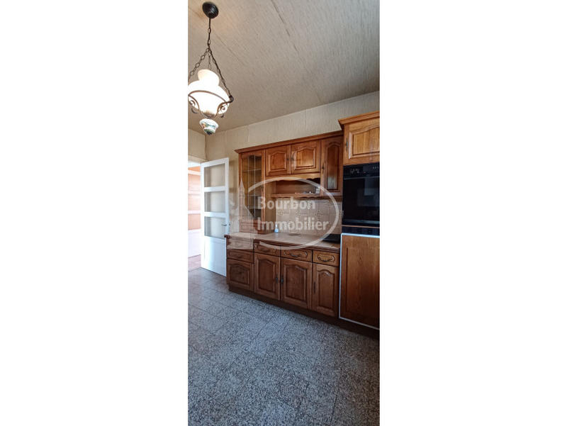 Maison - 102 m² - 6 pièces