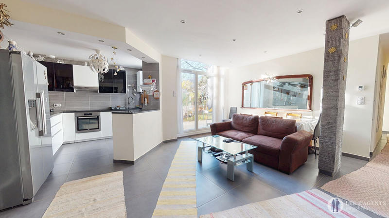 Appartement - 84 m² - 3 pièces