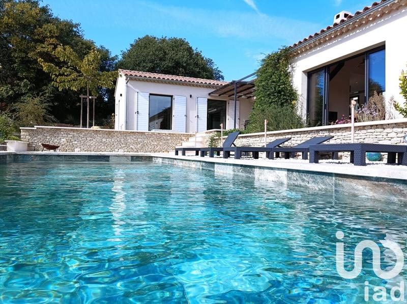 Maison - 185 m² - 6 pièces