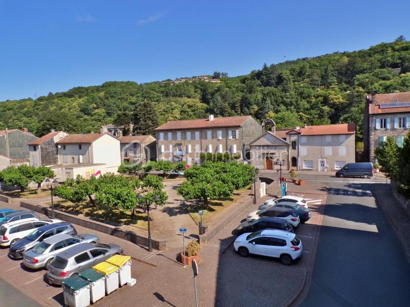 Maison de village - 116 m² - 5 pièces