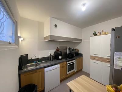 Appartement ancien - 91 m² - 4 pièces