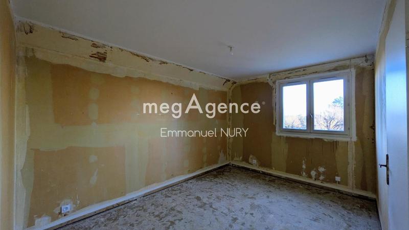 Maison - 178 m² - 8 pièces