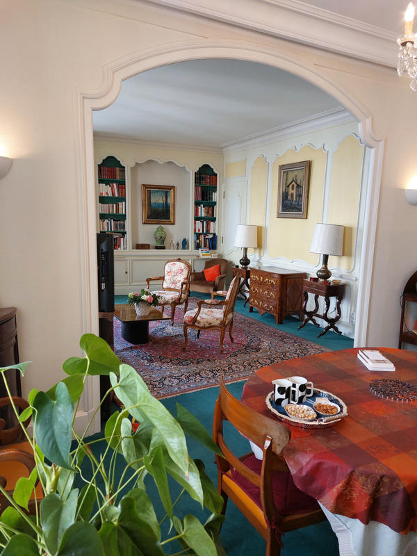 Appartement - 130 m² - 6 pièces