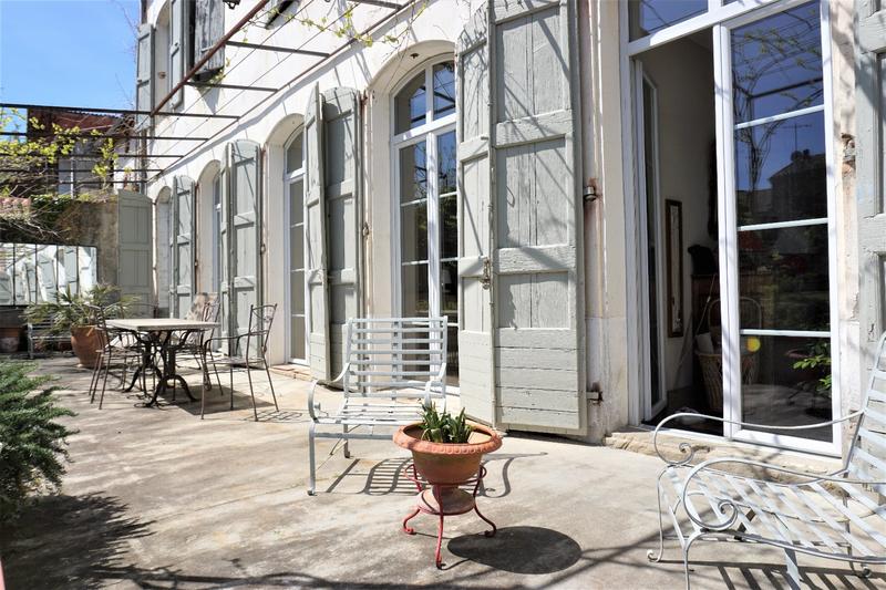 Maison de maîtres - 511 m² - 13 pièces