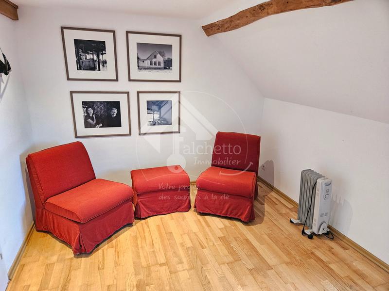 Propriété - 230 m² - 12 pièces