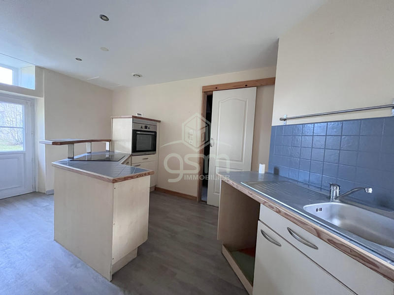 Maison - 91 m² - 4 pièces