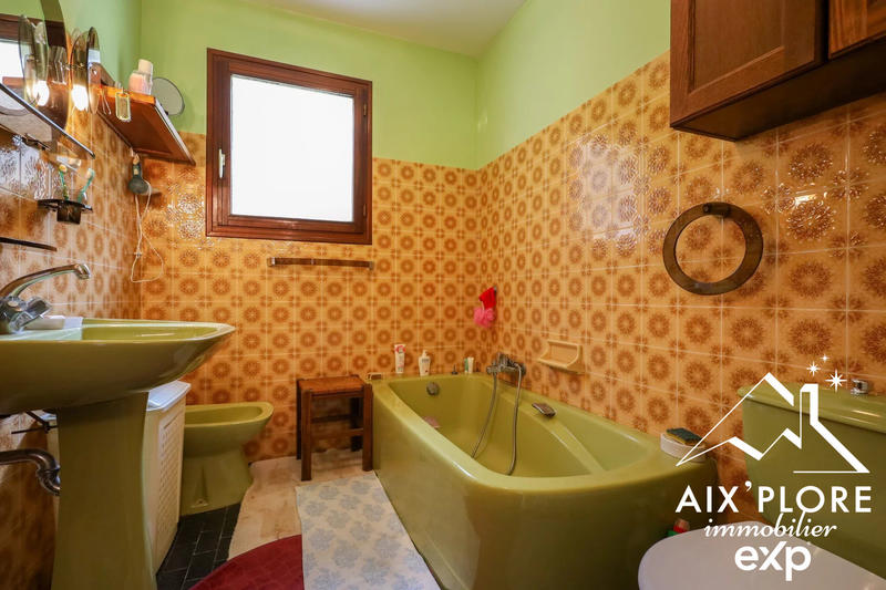 Maison - 115 m² - 4 pièces