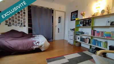 Maison - 200 m² - 9 pièces