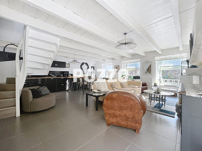 Maison - 115 m² - 5 pièces