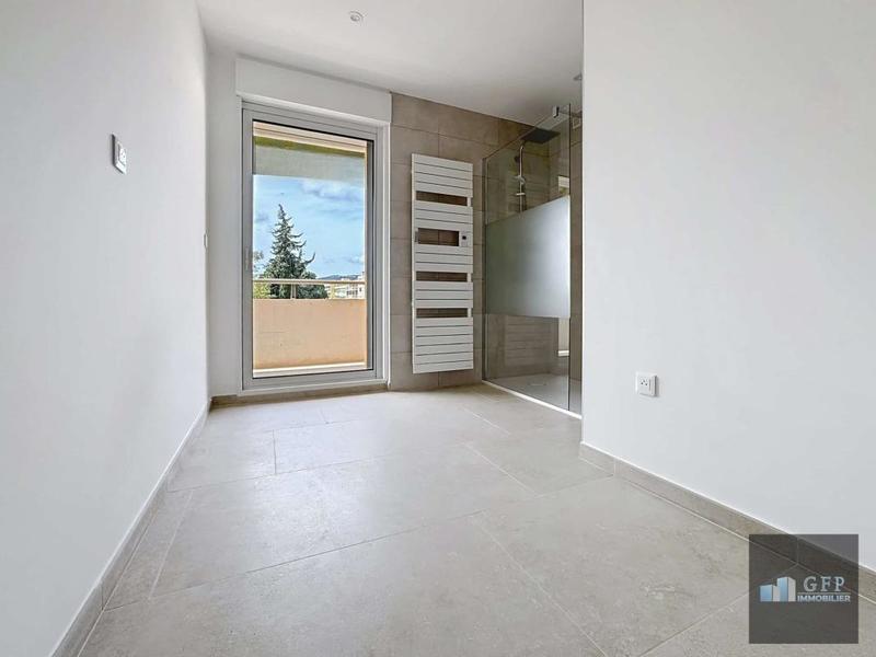 Appartement - 87 m² - 4 pièces