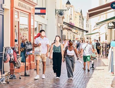 Local commercial - 2 pièces