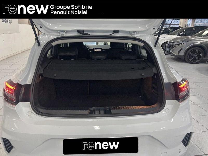 Renault Clio V E-Tech full hybrid 145 Evolution