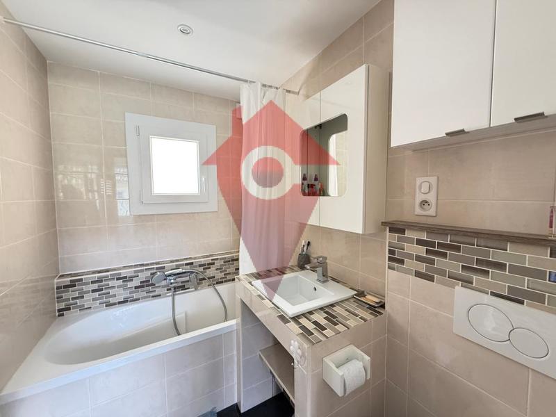 Maison - 162 m² - 5 pièces