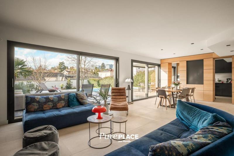 Maison - 162 m² - 6 pièces