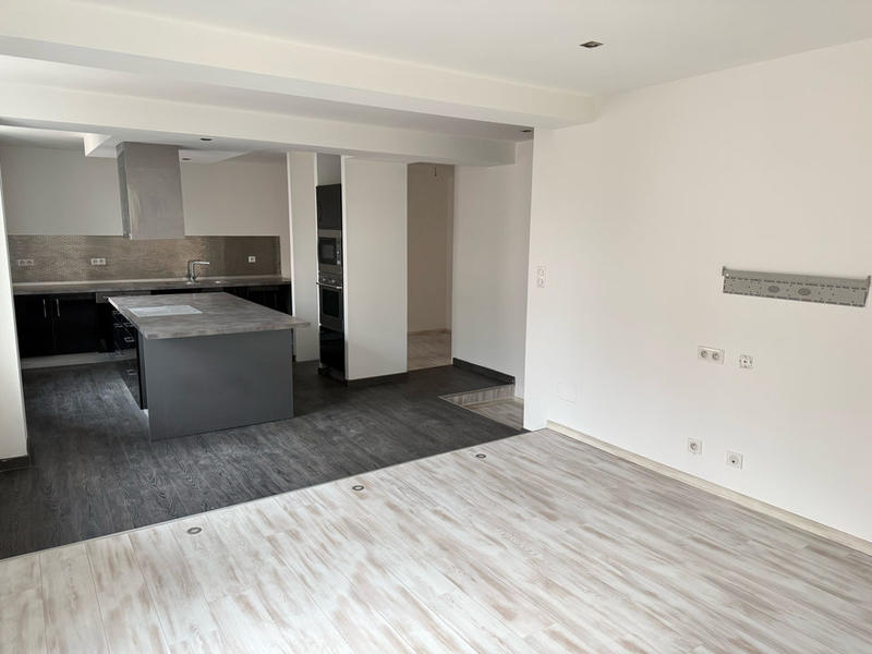 Appartement - 75 m² - 3 pièces