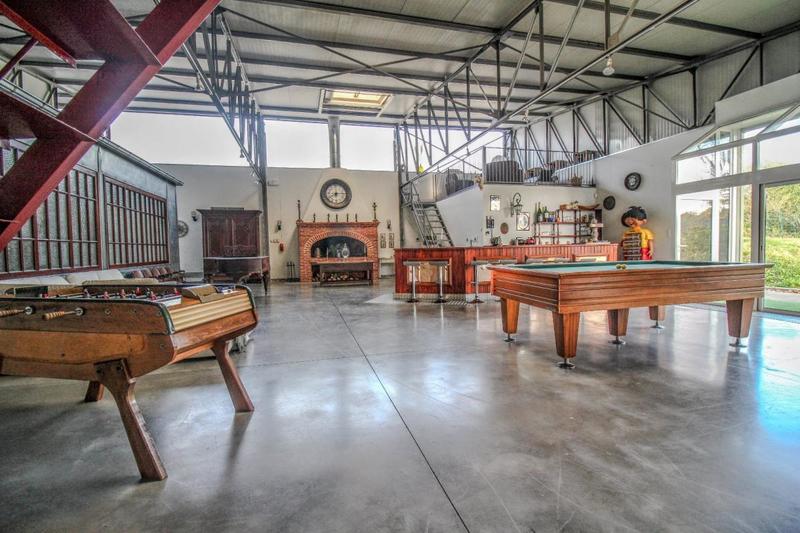 Maison de campagne - 500 m² - 6 pièces