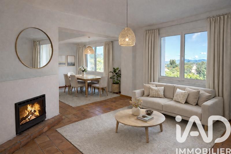 Maison - 128 m² - 5 pièces