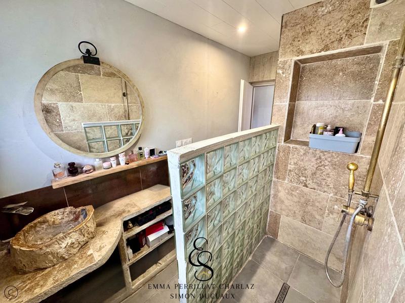 Maison - 90 m² - 6 pièces