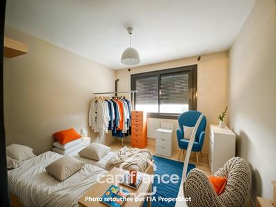 Maison - 223 m² - 8 pièces