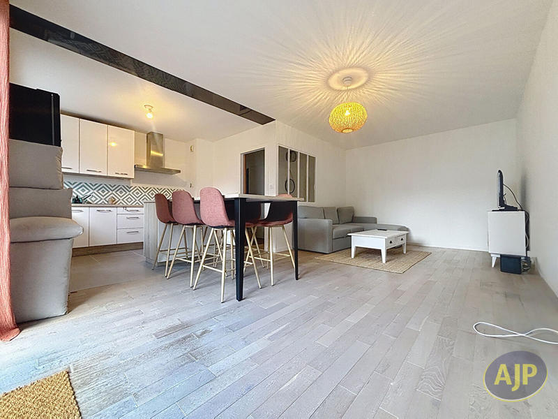 Appartement - 55 m² - 2 pièces