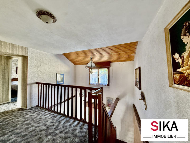 Maison traditionnelle - 154 m² - 7 pièces