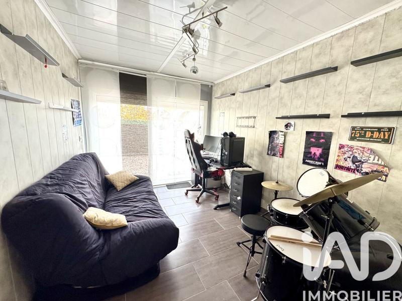 Maison - 98 m² - 4 pièces