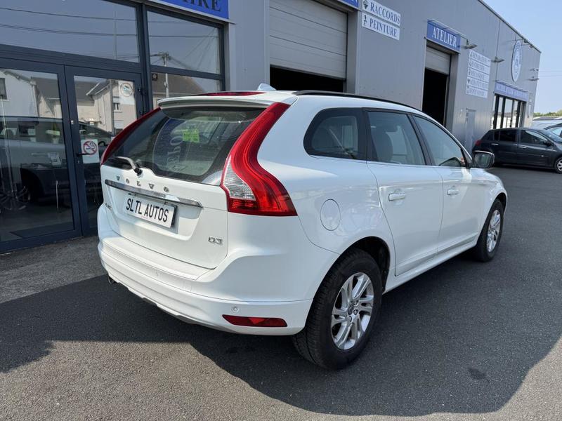 Volvo Xc60 2.0 Tdi 150 Ch Momentum Garantie Reprise Possible