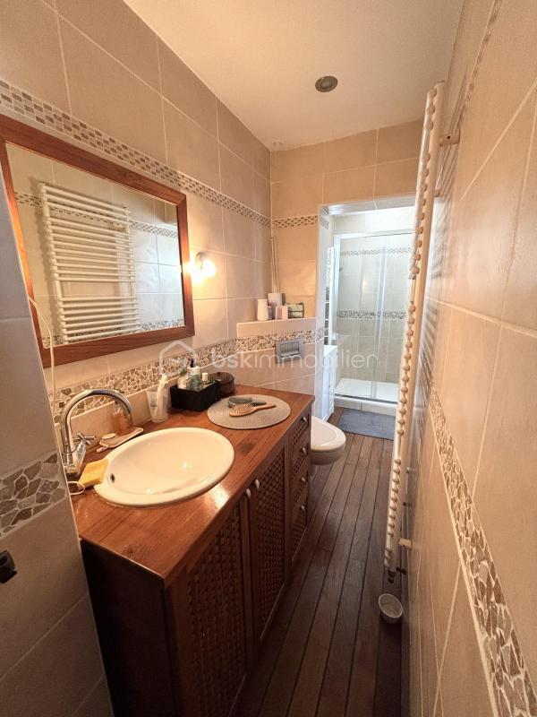 Propriété - 154 m² - 6 pièces