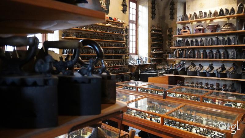 Visite du musée des fers à repasser
