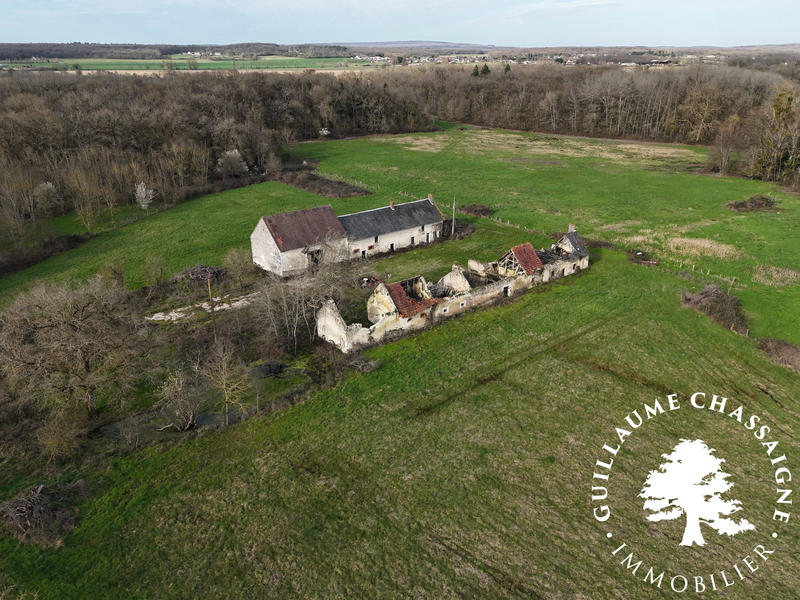 Maison traditionnelle - 280 m² - 5 pièces