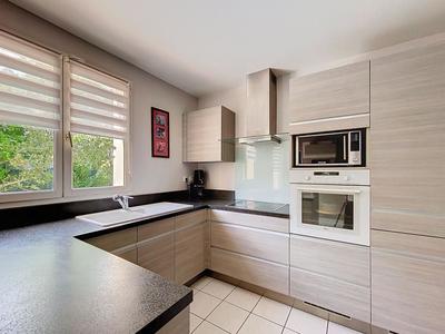 Maison - 164 m² - 5 pièces