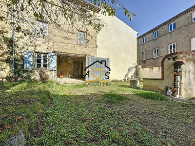 Maison - 143 m² - 7 pièces