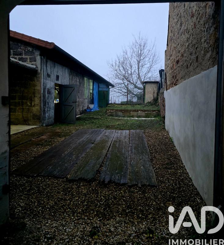 Maison de village - 155 m² - 8 pièces