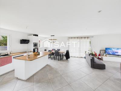 Maison - 113 m² - 5 pièces