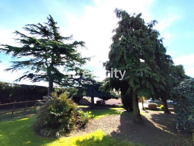 Pavillon - 146 m² - 6 pièces