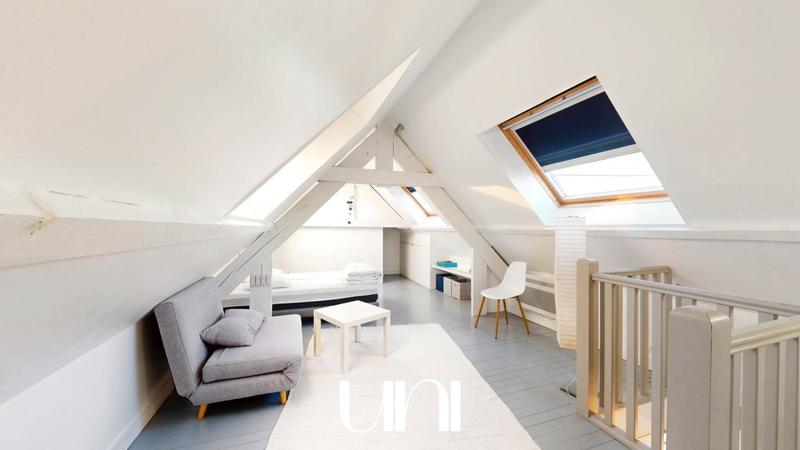 Maison - 158 m² - 7 pièces