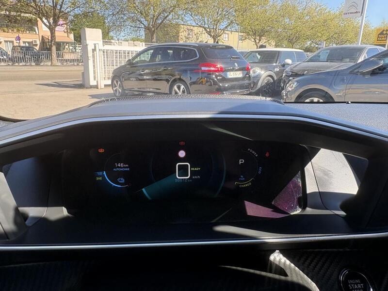 Peugeot E-208 136cv Gt Soh 100%