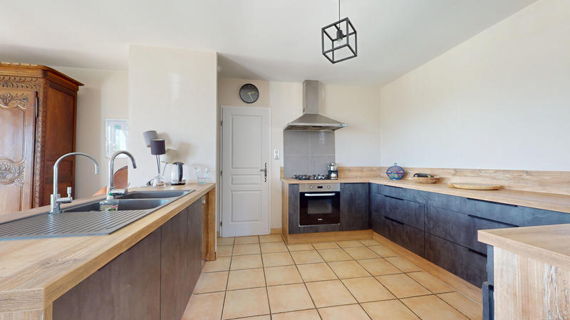 Maison - 154 m² - 5 pièces