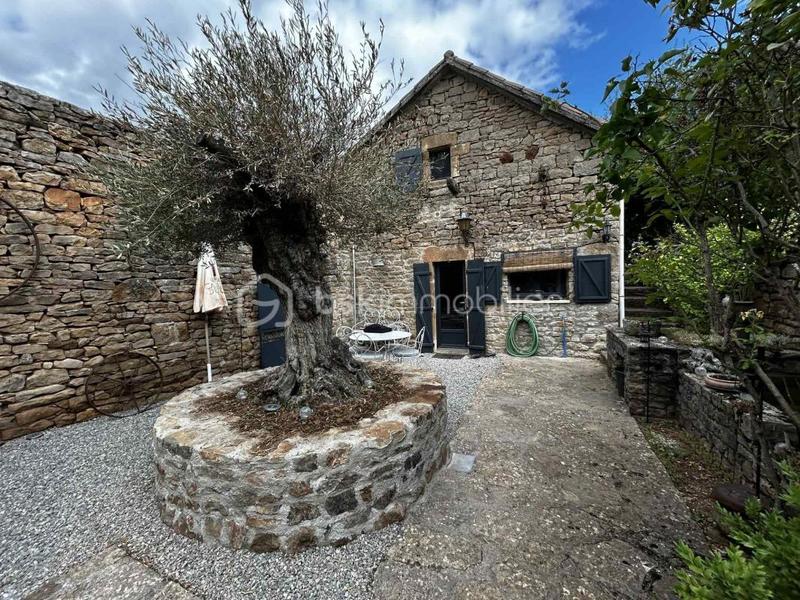 Maison en pierre - 88 m² - 4 pièces