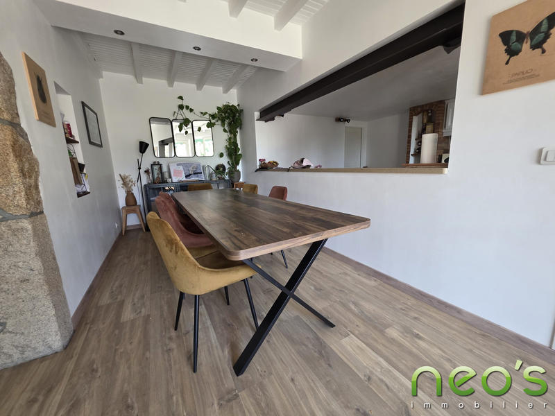 Maison - 180 m² - 7 pièces