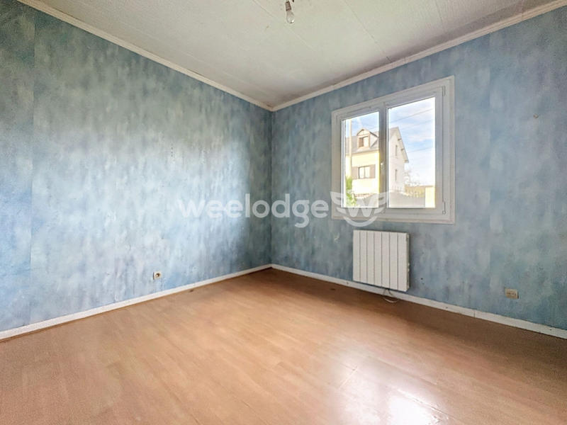 Maison - 90 m² - 6 pièces