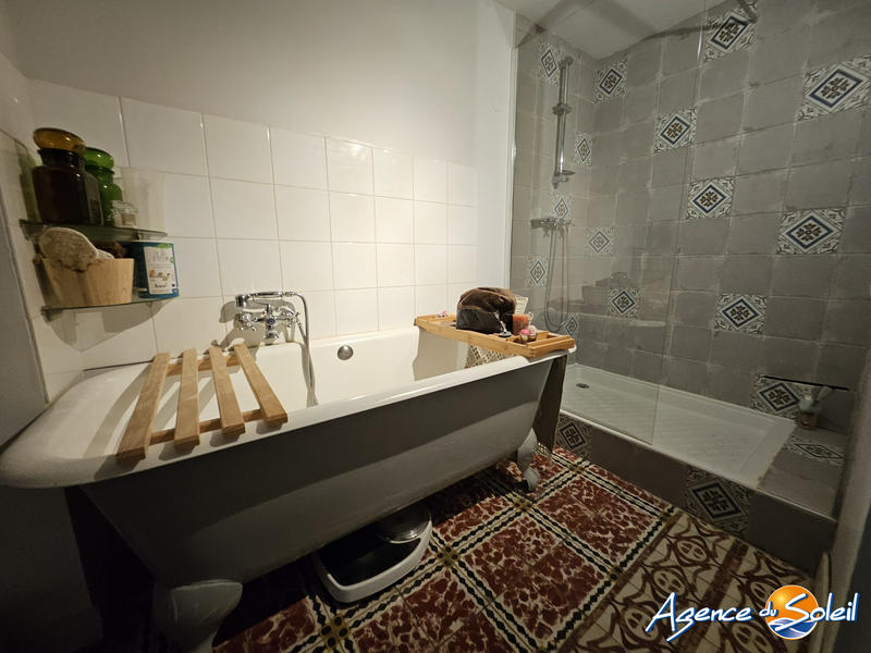 Château - 185 m² - 8 pièces