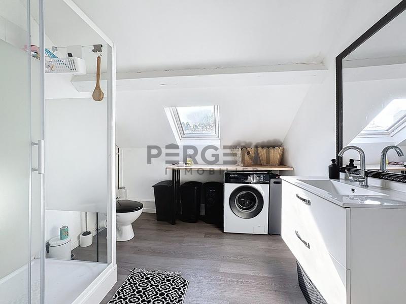 Maison - 211 m² - 10 pièces