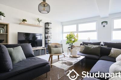 Chambre - 10 m² - 1 pièce